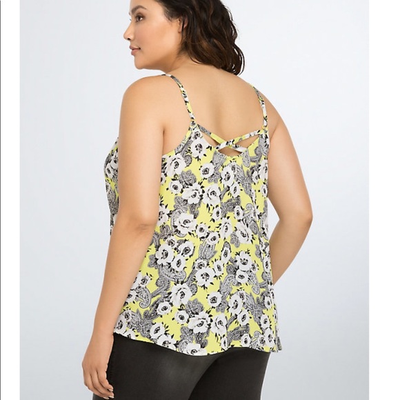 3/$30 sale✨✨✨ Torrid georgette crisscross cami - Picture 2 of 3
